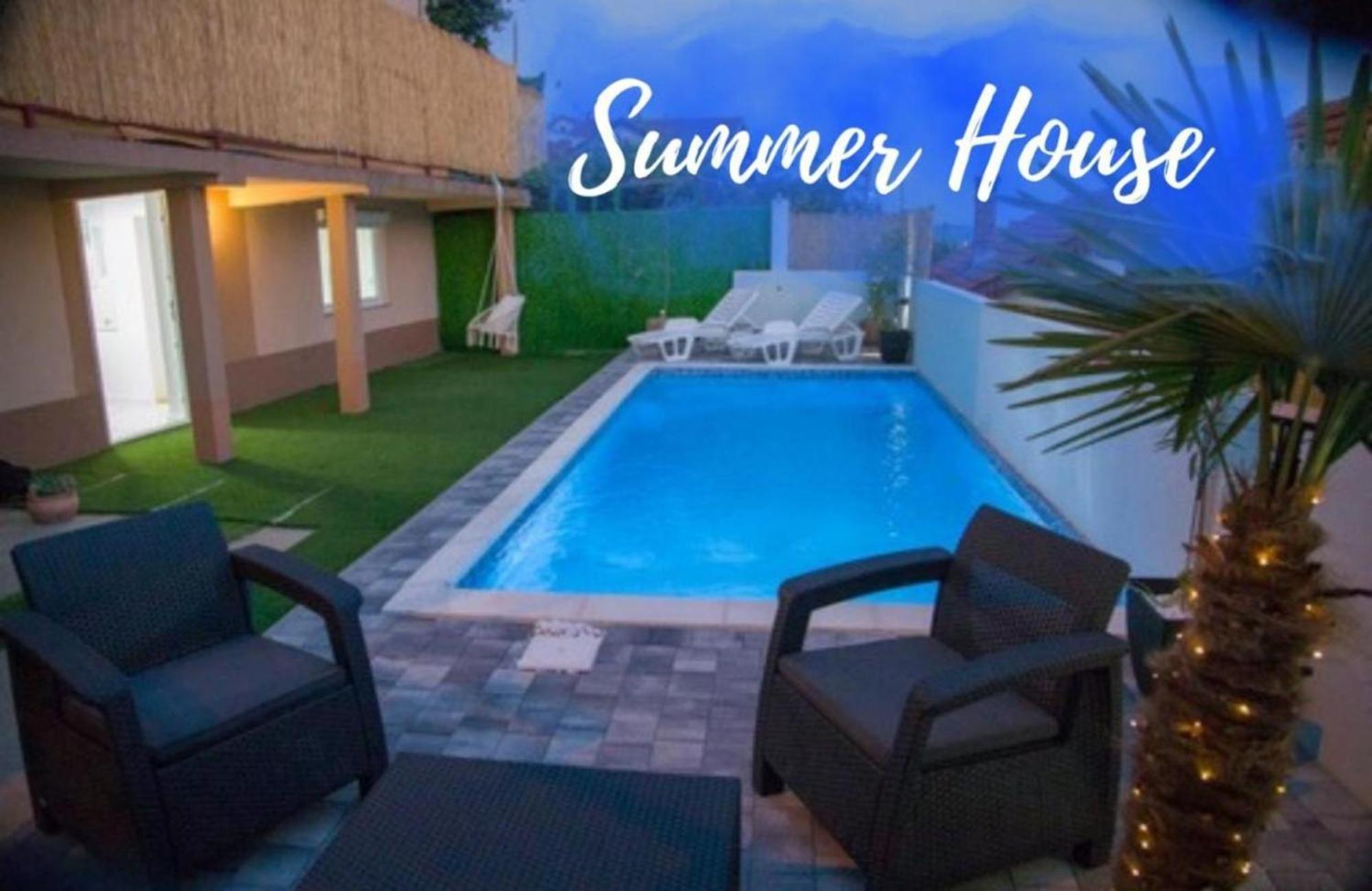 Summer House With Heated Swimming Pool Mostar Esterno foto